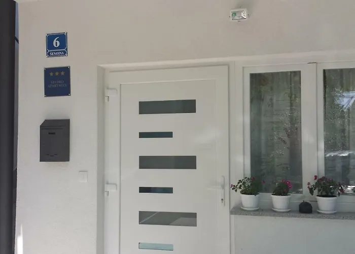 Valentino Apartman *