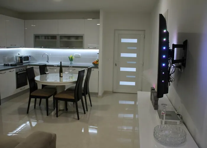 Apartman Valentino *