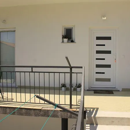 Valentino * Gradac (Split-Dalmatia)
