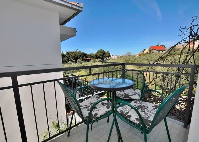 Valentino * Gradac (Split-Dalmatia)